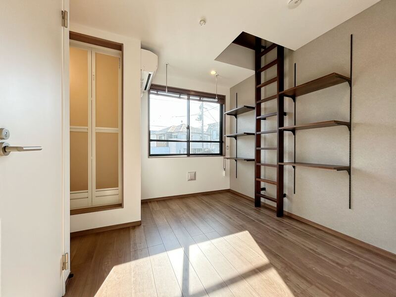 居室・リビング　居室