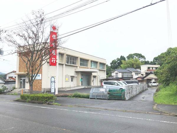 銀行　佐賀銀行伊万里店（銀行）まで850m