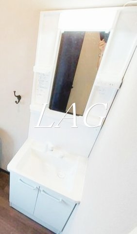 洗面設備　独立洗面台です。