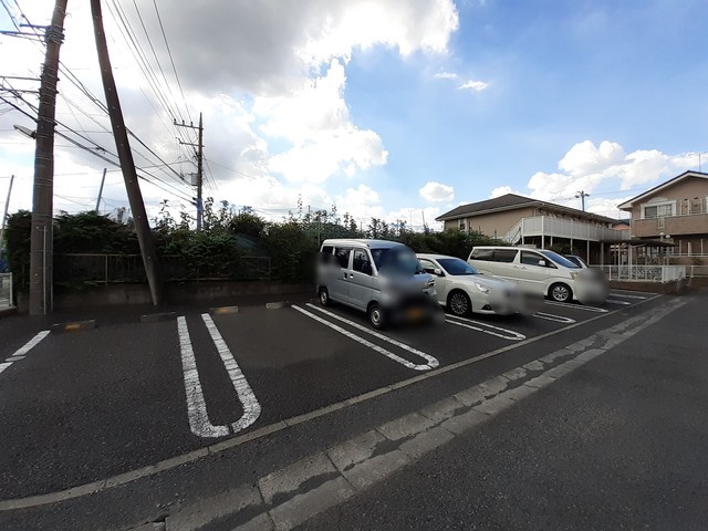 駐車場　☆敷地内駐車場☆