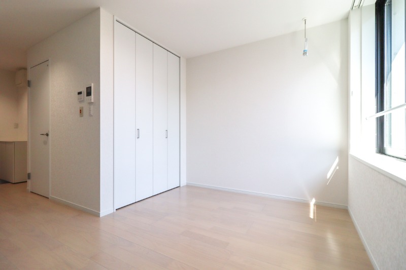 居室・リビング　図面と現状に相違がある場合には現状を優先