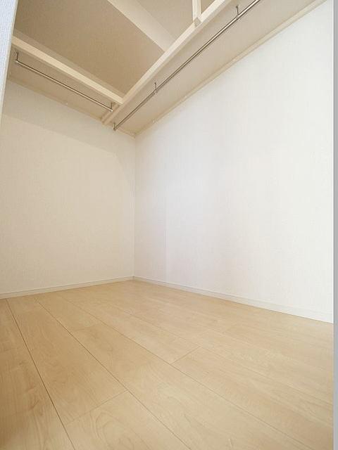 セキュリティ　収納