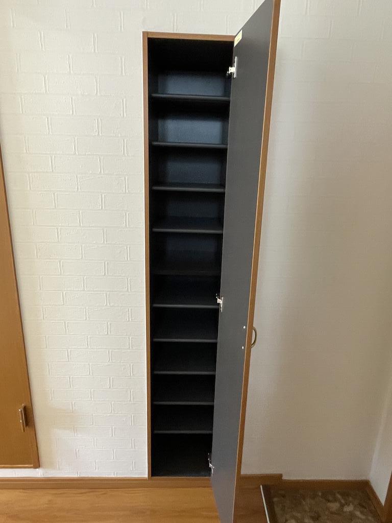 玄関　棚板移動できます！ブーツも収納可