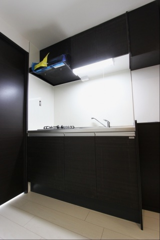 キッチン　同物件別室