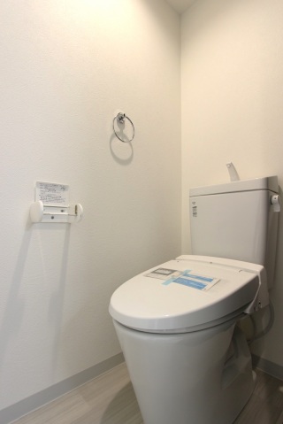 トイレ　同物件別室