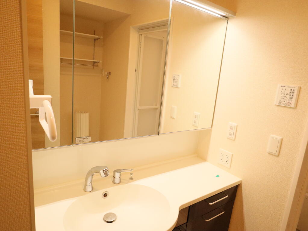 洗面設備　洗面台