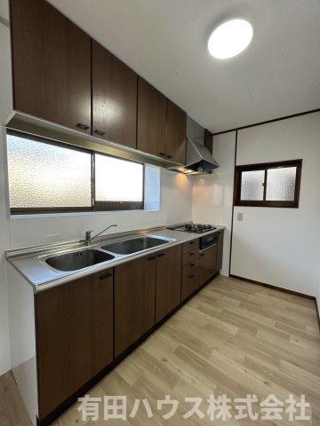 KA様宮原町滝川原戸建のキッチン写真