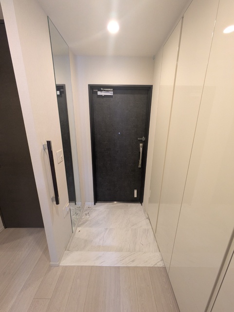 玄関　【玄関】