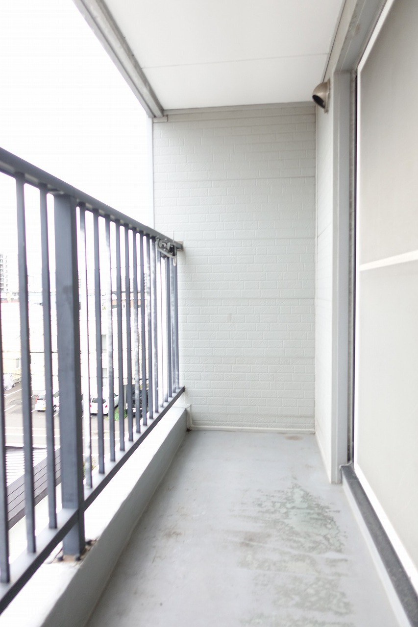 バルコニー　同タイプ部屋写真