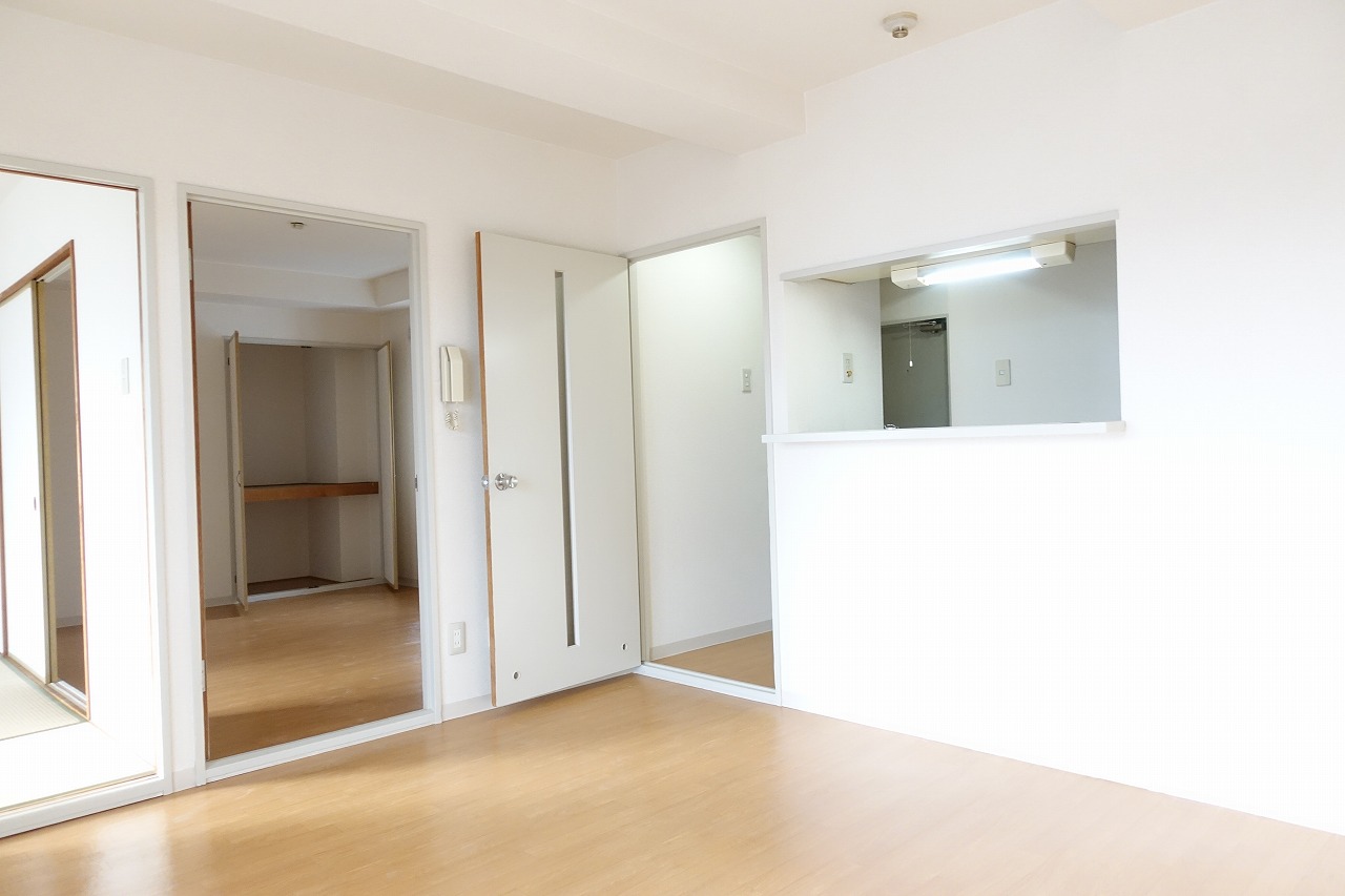 居室・リビング　同タイプ部屋写真