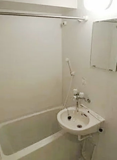 バス・シャワールーム　同仕様写真