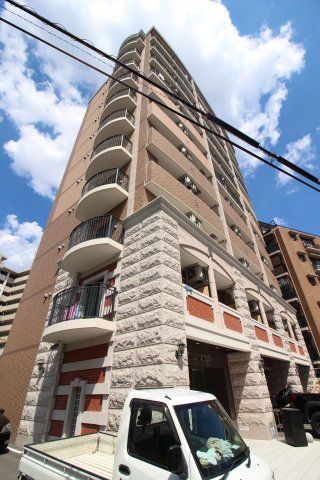 建物外観　ラグゼ天王寺