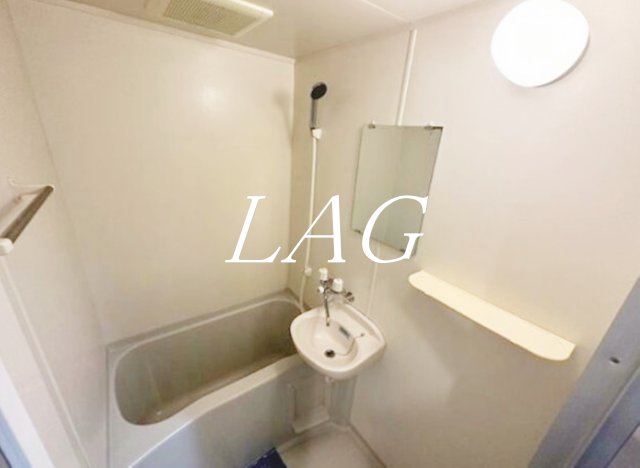 バス・シャワールーム　お風呂です。