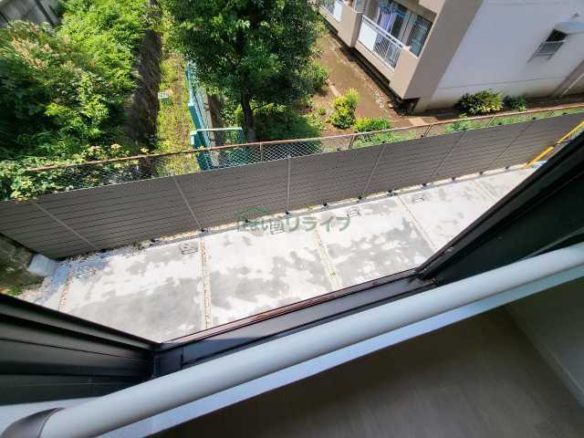バルコニー　別部屋参考写真となります。