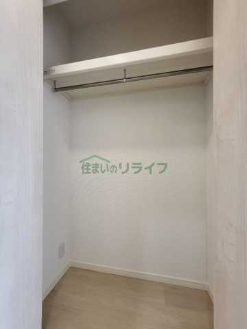 収納　別部屋参考写真となります。