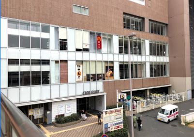 ショッピングセンター　CIAL PLAT(シァル プラット) 東神奈川（ショッピングセンター）まで849m