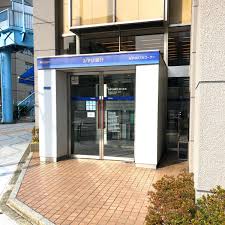 銀行　みずほ銀行深川支店（銀行）まで302m