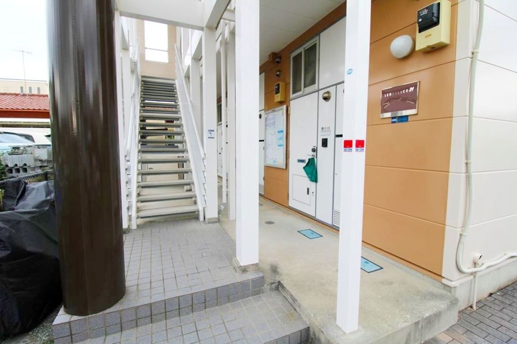 エントランス　収納