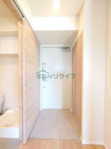 玄関　プラウドフラット日暮里