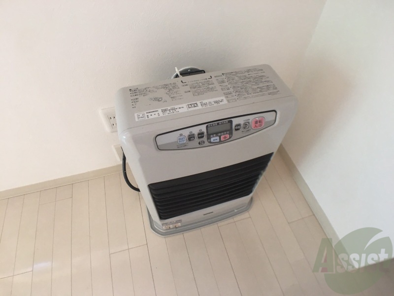 その他設備　灯油暖房です。札幌の寒い冬もこれで大丈夫！