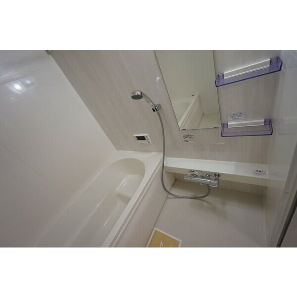 バス・シャワールーム　浴室