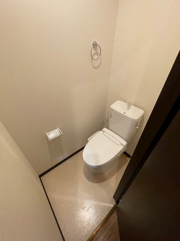 トイレ　※参考写真