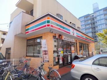 コンビニ　セブンイレブン 府中白糸台4丁目店（コンビニ）まで389m