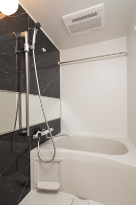 バス・シャワールーム　バス