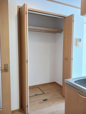 収納　こまごまとしたものを収納できそうですね