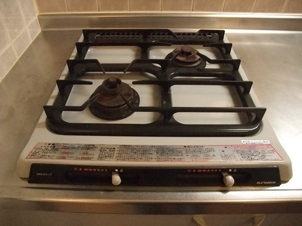 キッチン　ガスコンロ