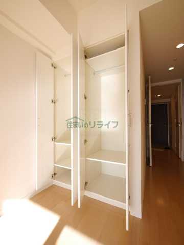 収納　部屋参考写真です。