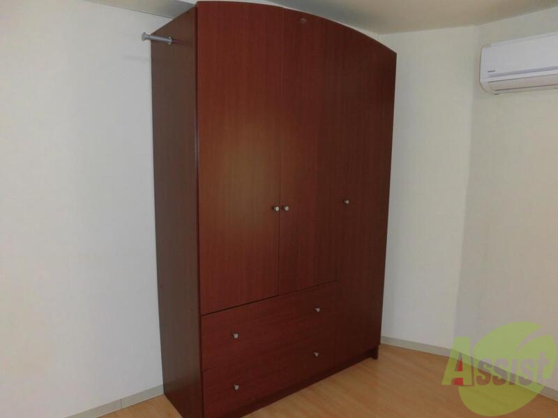 収納　大きなタンスで荷物をたくさん収納できます