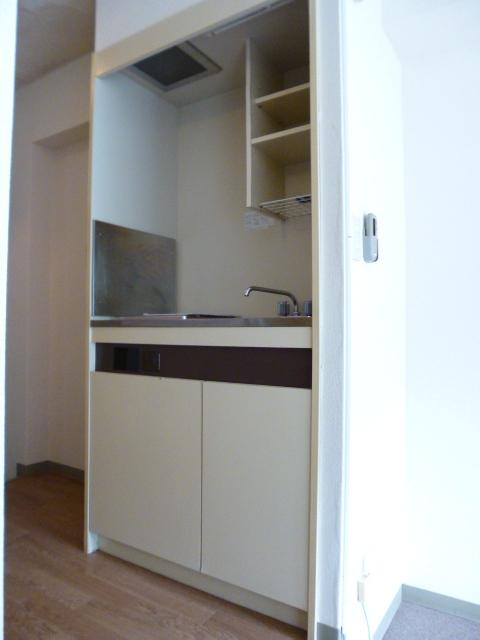 キッチン　※部屋により間取り反転