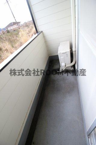 バルコニー　陽当たり良好なバルコニーです