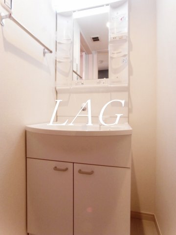 洗面設備　洗面台です。