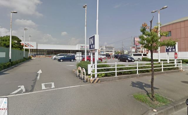 スーパー　マルアイ　亀山店（スーパー）まで773m