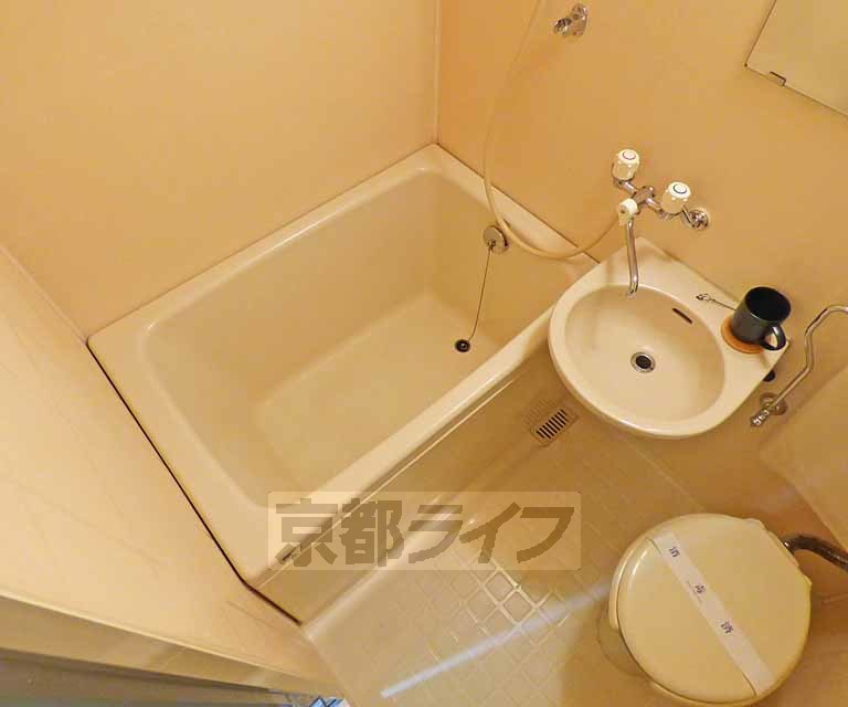 バス・シャワールーム　ユニットバスです。