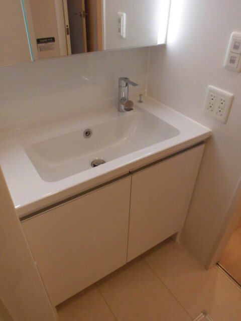 洗面設備　洗髪洗面化粧台