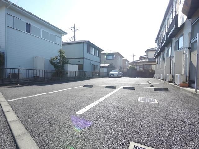 駐車場　★敷地内に駐車場あります★