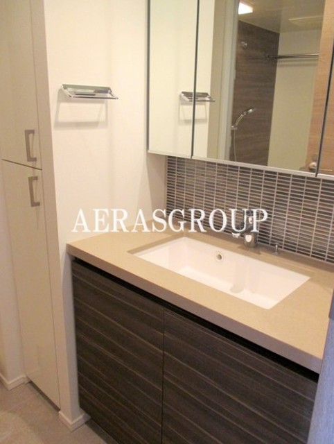 洗面設備　同仕様