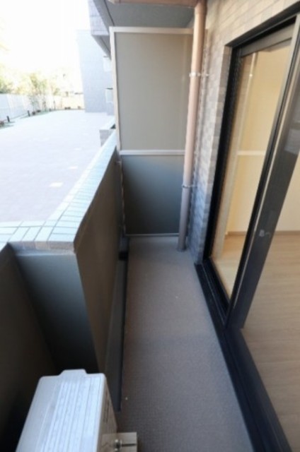 バルコニー　別部屋同仕様タイプ