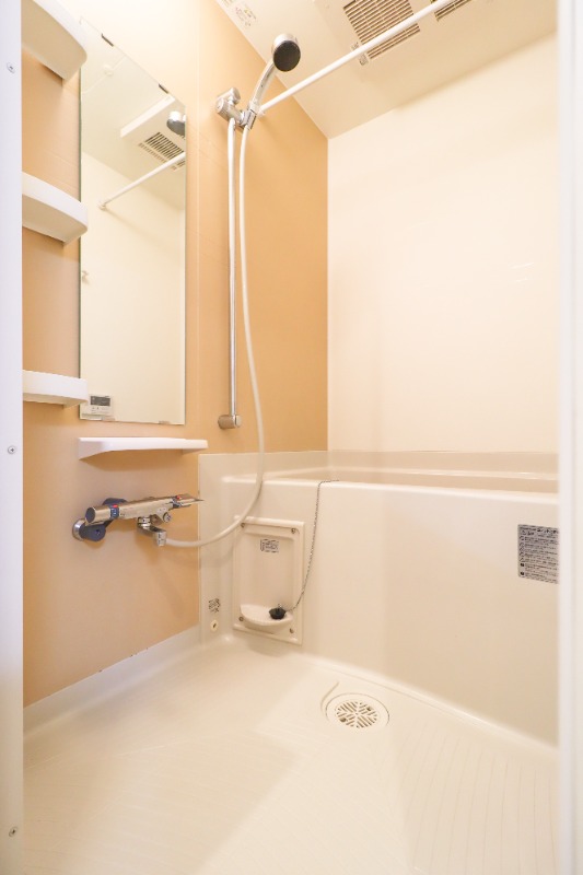 バス・シャワールーム　図面と現状に相違がある場合には現状を優先