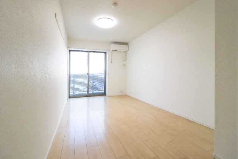 居室・リビング　図面と現状に相違がある場合には現状を優先