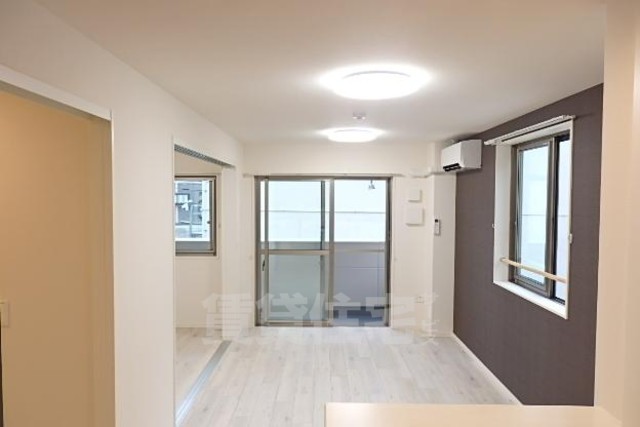 居室・リビング　リビング