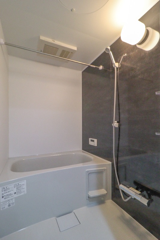 バス・シャワールーム　図面と現状に相違がある場合には現状を優先