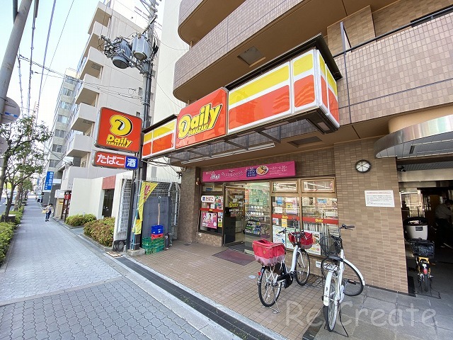 コンビニ　デイリーヤマザキ谷町九丁目店（コンビニ）まで38m