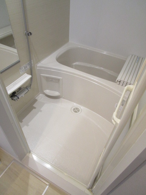 バス・シャワールーム　★追焚・暖房乾燥機付きバス★