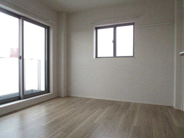 その他部屋・スペース　★洋室５．６帖★