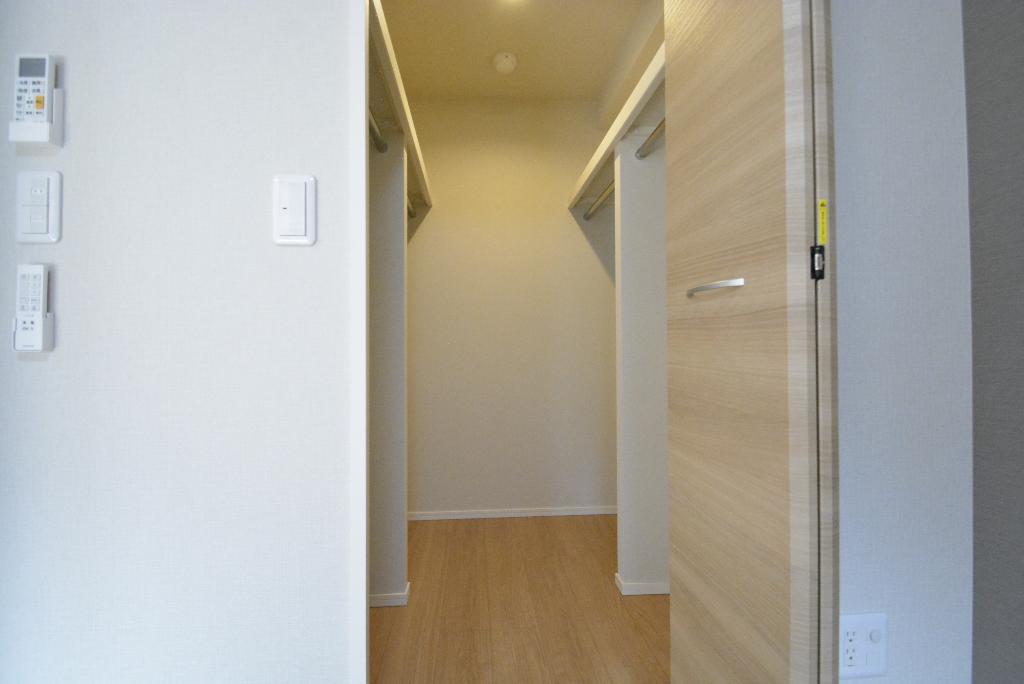 収納　クローゼット