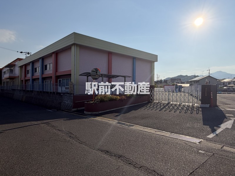 幼稚園・保育園　ロザリオ幼稚園（幼稚園・保育園）まで600m
